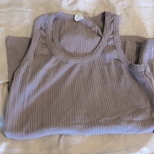 Preloved warm gray Kate Quinn women’s tank top